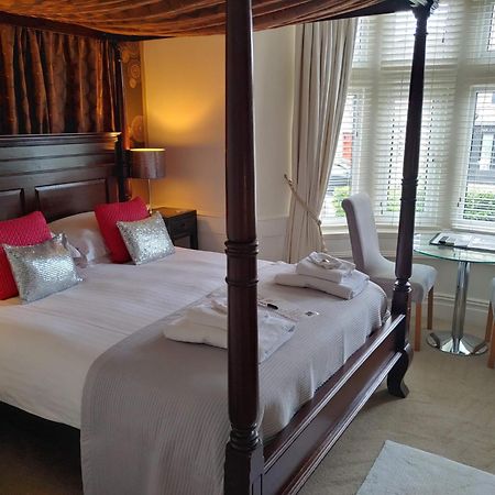 The Bath House Boutique B&B - IN-ROOM Breakfast - FREE parking Extérieur photo