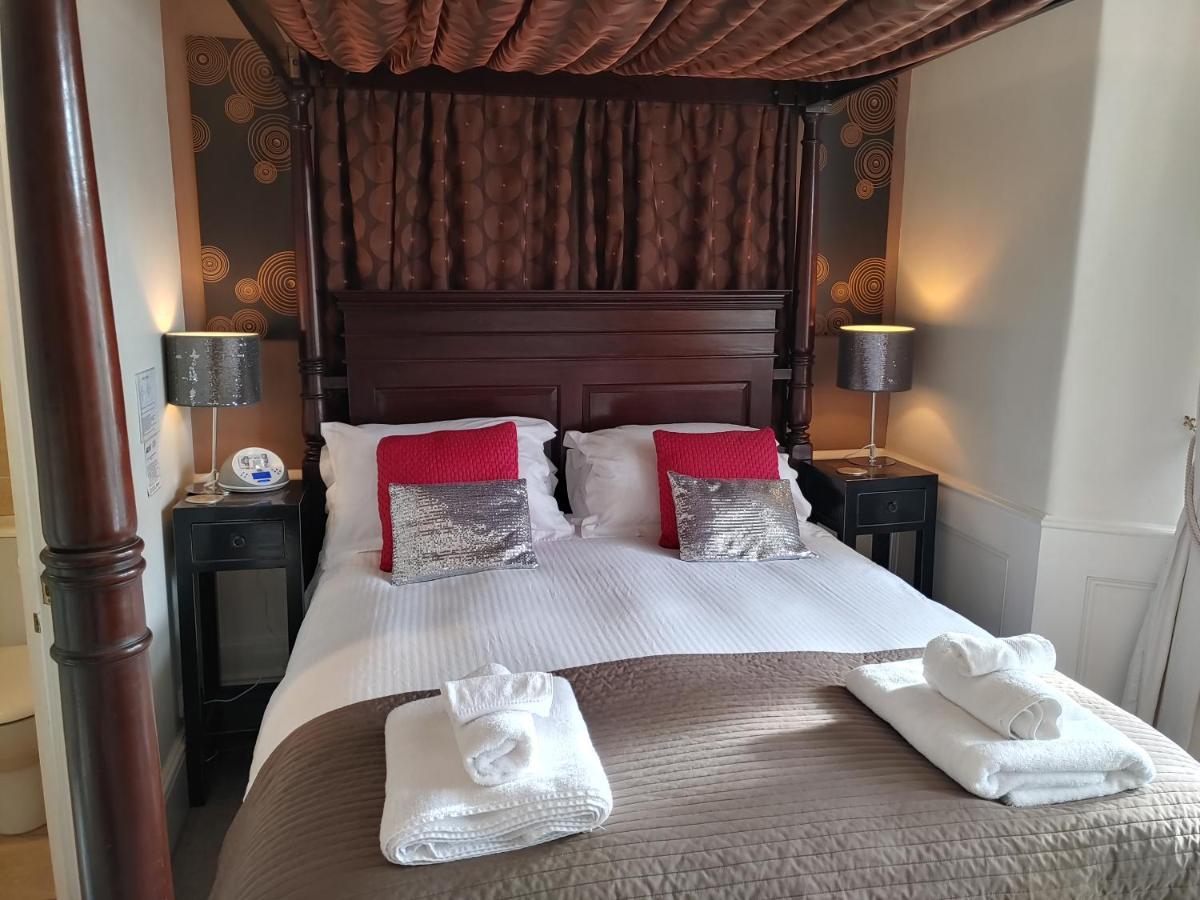 The Bath House Boutique B&B - IN-ROOM Breakfast - FREE parking Extérieur photo